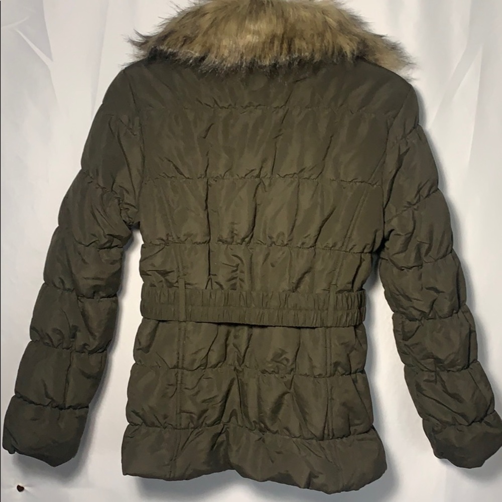 New! Olive puffer Jacket! (F0070) - Picture 4 of 7